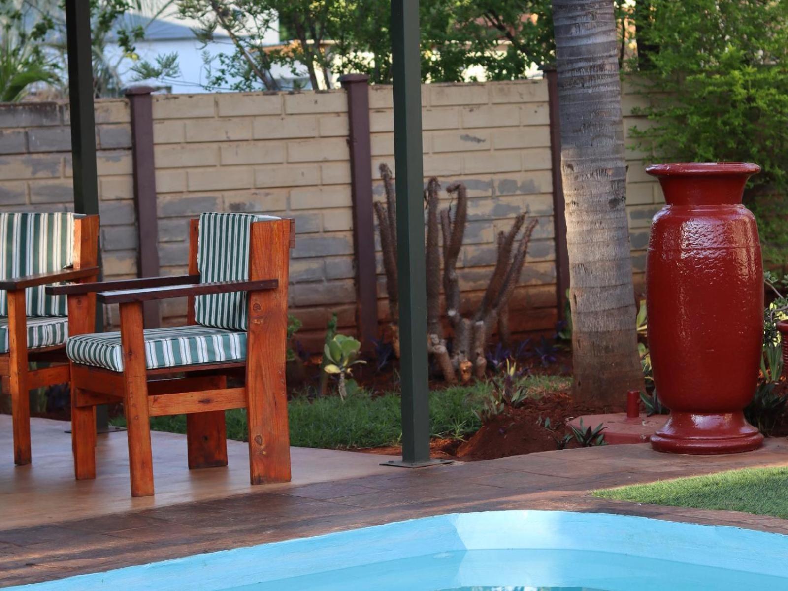 Karee Guesthouse Thabazimbi Exterior photo